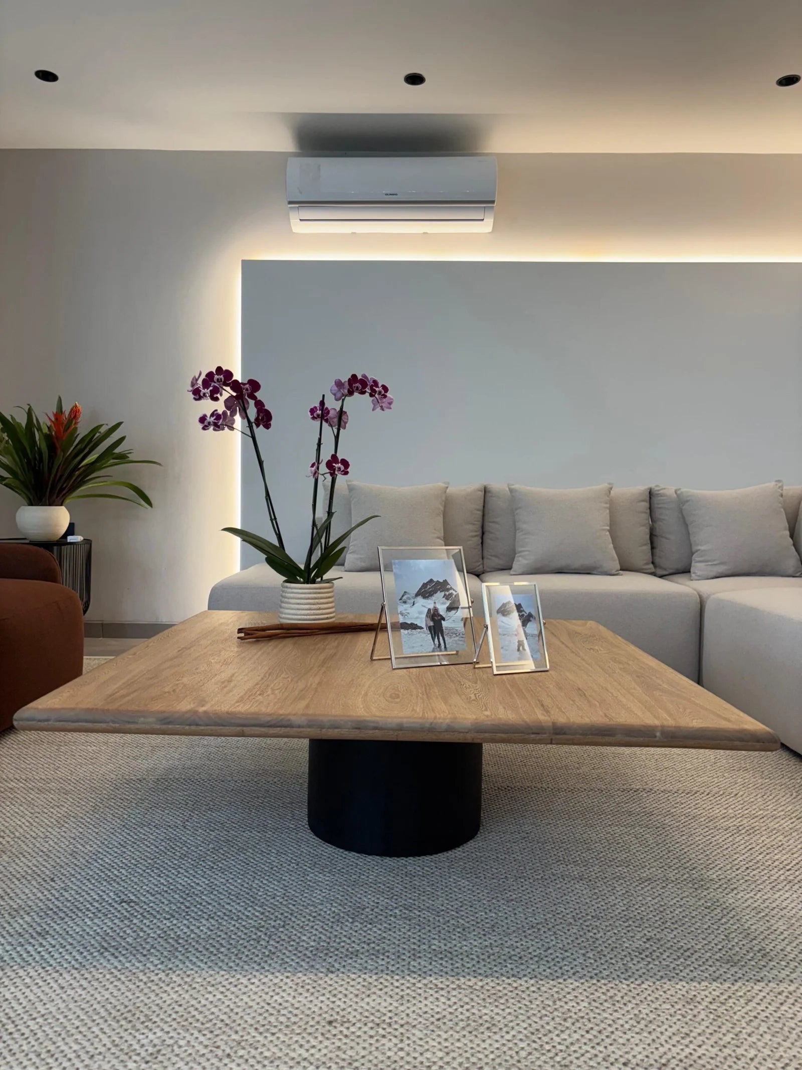 MESA DE CENTRO AURA