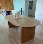 MESA DE COMEDOR ARCADIA