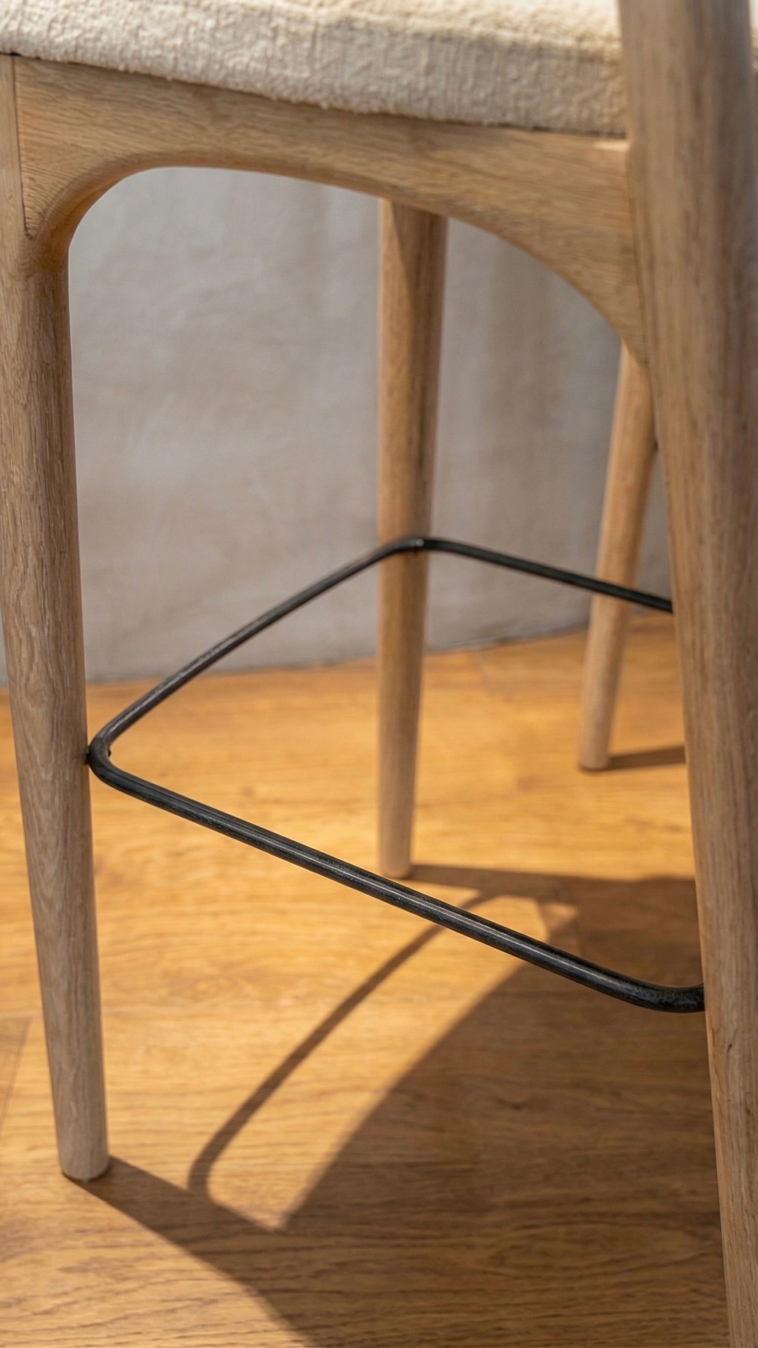 SILLA DE BARRA NOA
