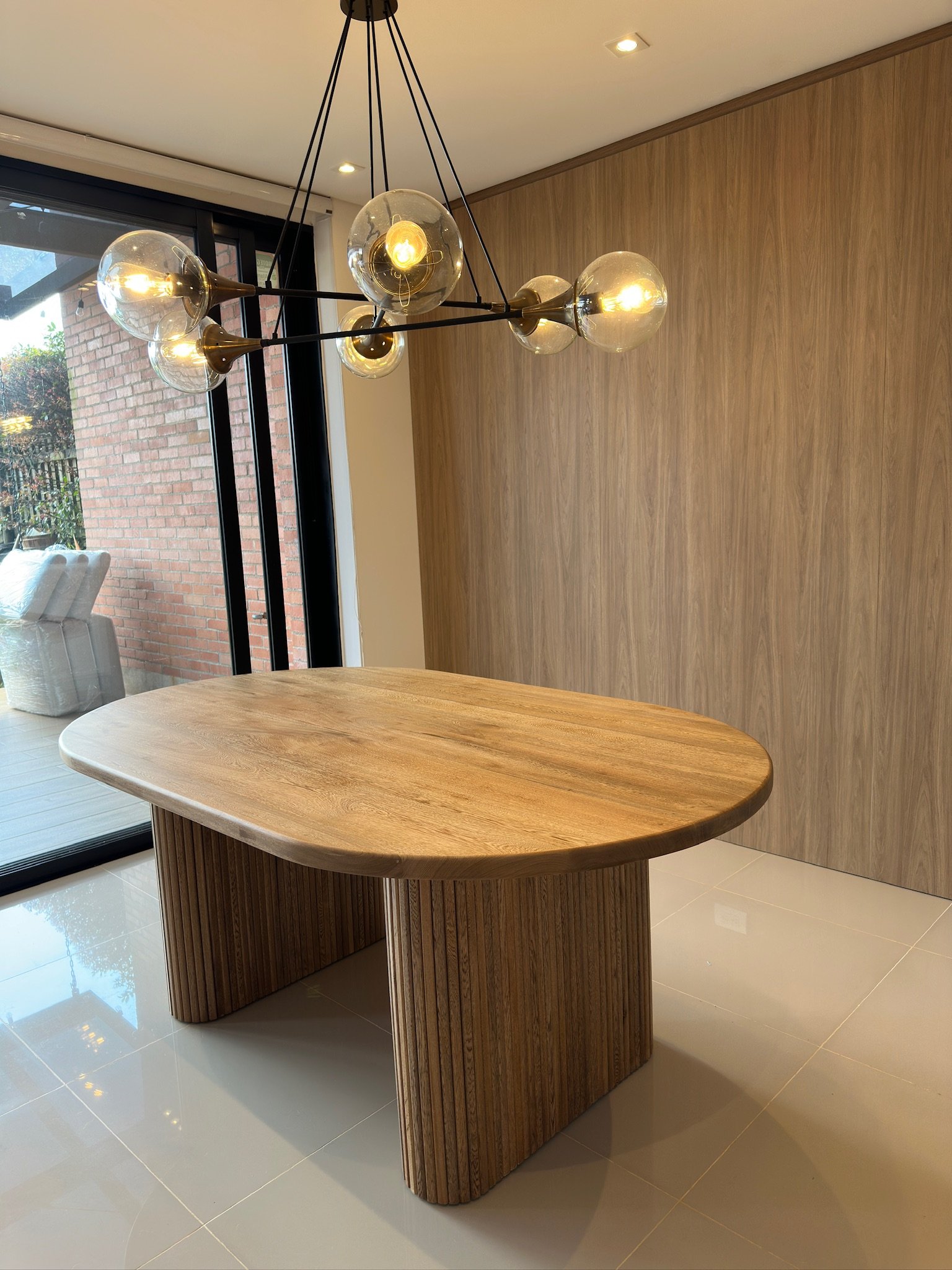 Mesa de comedor en madera